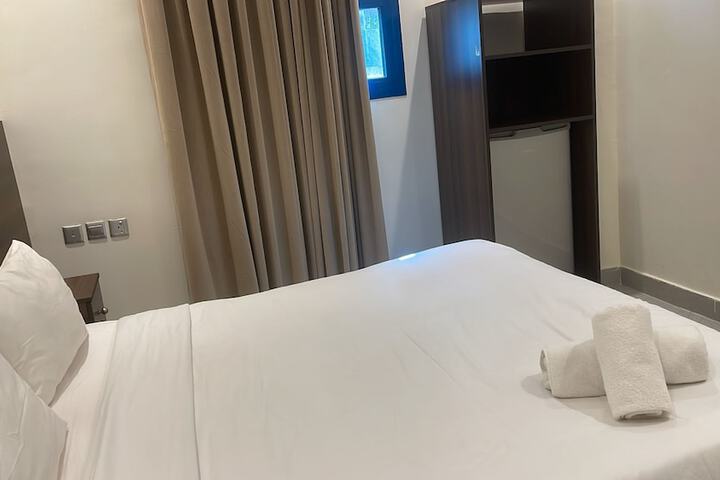 Room 3 of 13