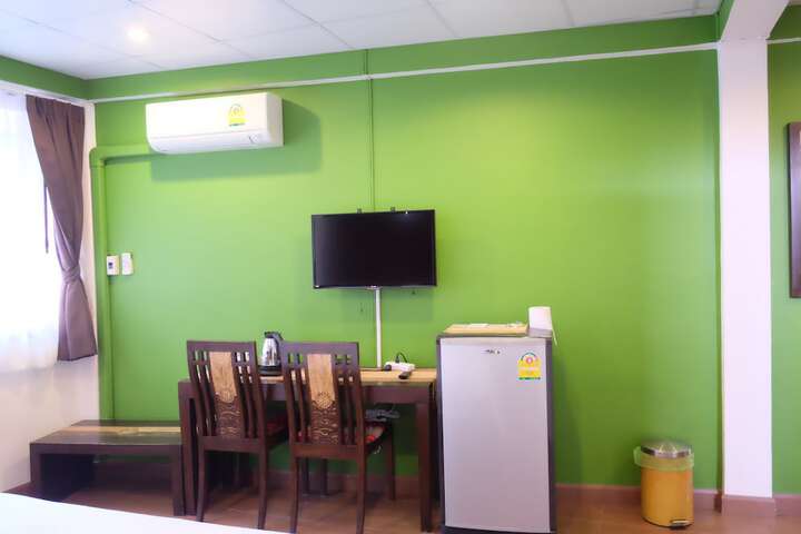 Room 15 of 57