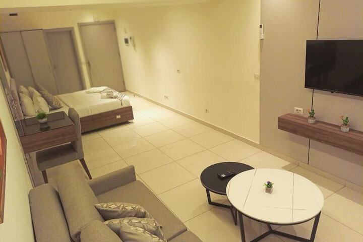 Room 14 of 40