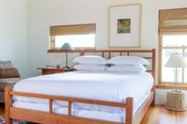 Room 33 of 222
