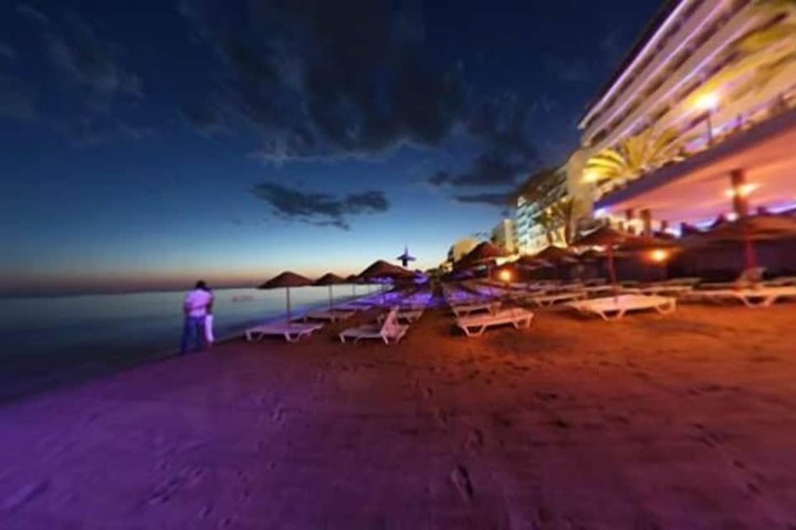 Beach 40 of 60