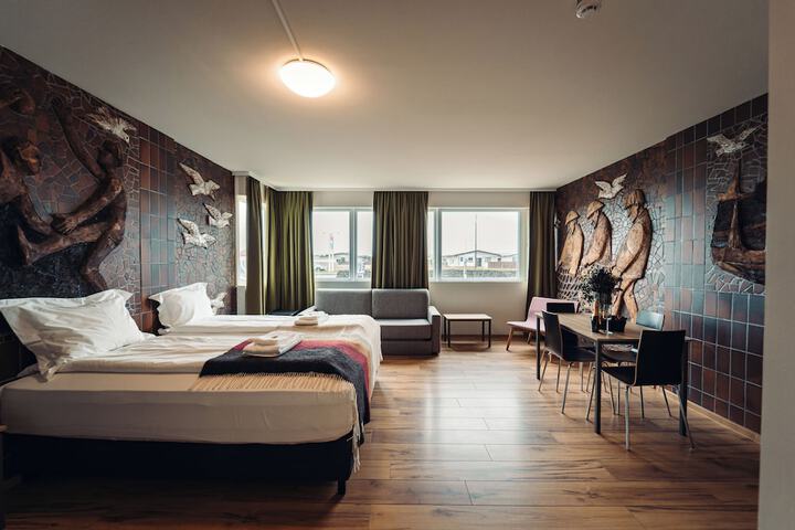 Room 65 of 123