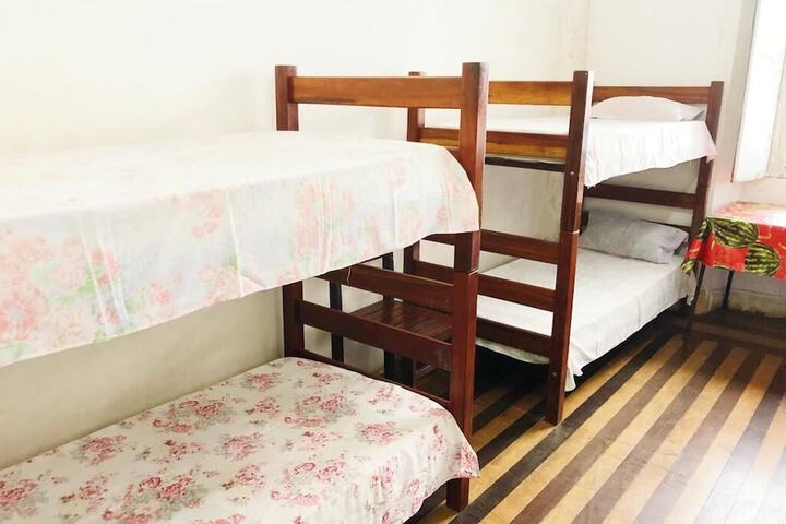 Room 13 of 19
