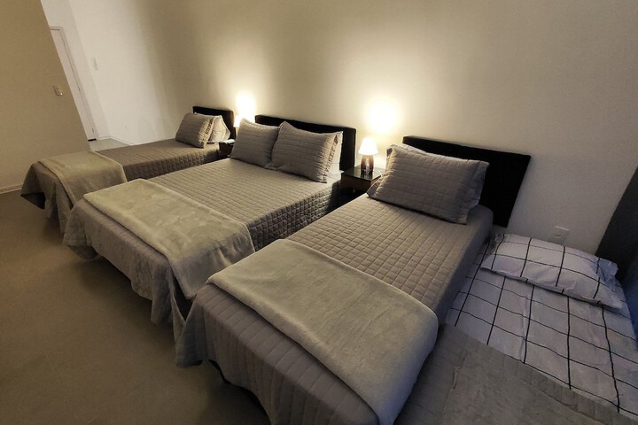 Room 9 of 31