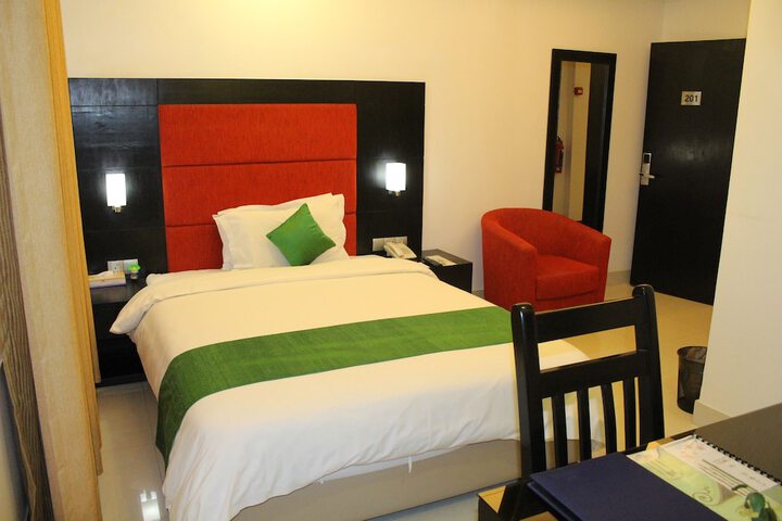 Room 18 of 54