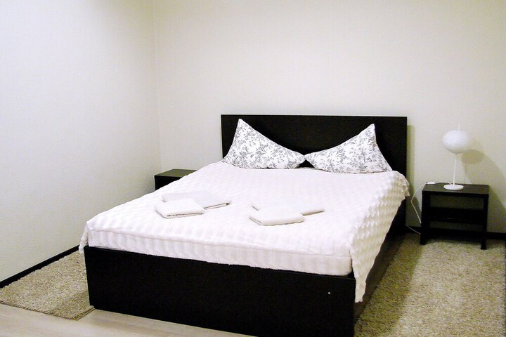 Room 35 of 45