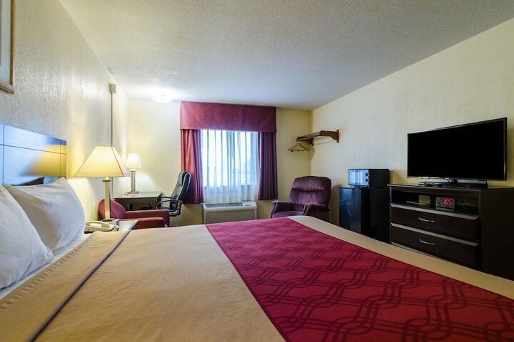 Room 14 of 36