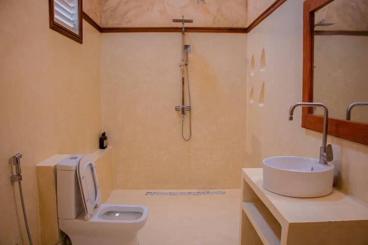 Room 19 of 29