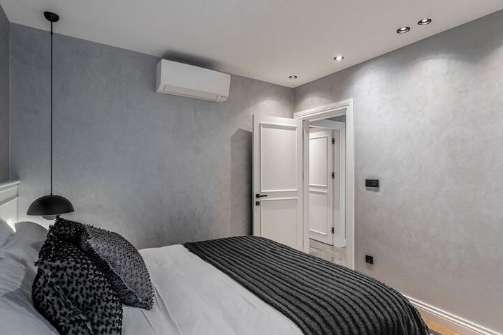 Room 35 of 97