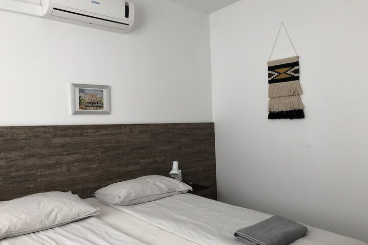 Room 10 of 57