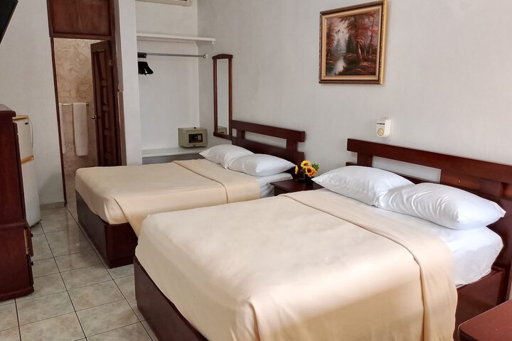 Room 15 of 61