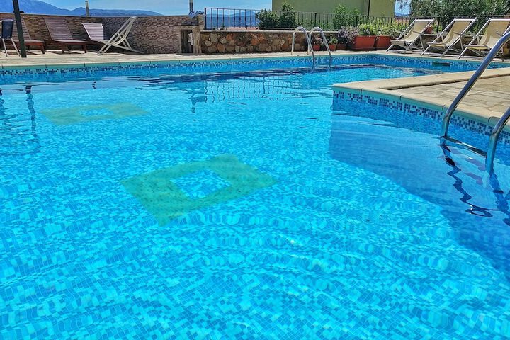 Pool 47 of 57