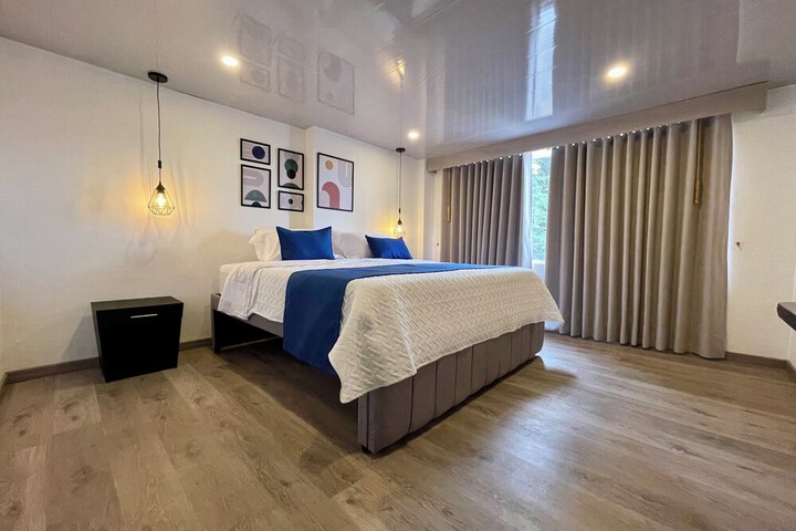 Room 36 of 56