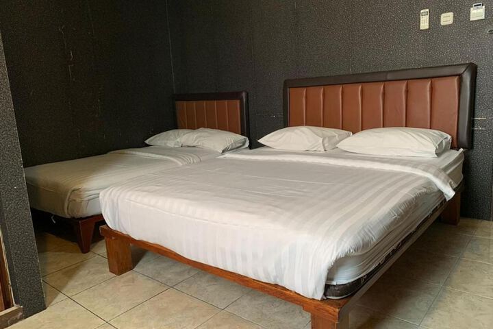 Room 19 of 63