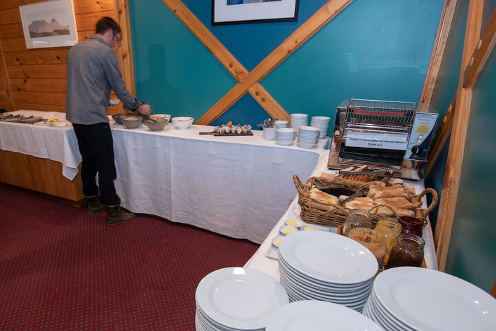 Breakfast/Coffee Service 103 of 143