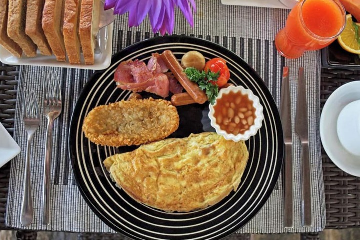 Breakfast/Coffee Service 39 of 56