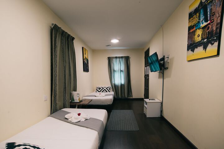 Room 11 of 54