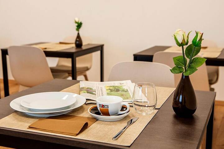 Breakfast/Coffee Service 14 of 26