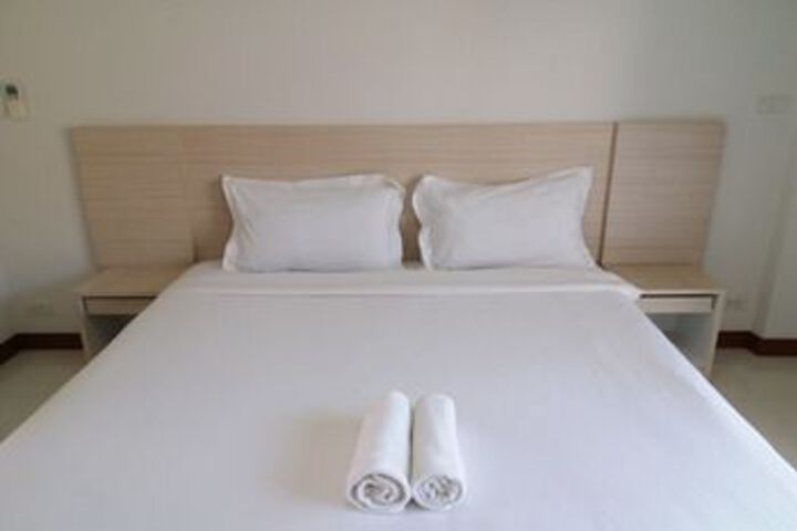Room 17 of 22