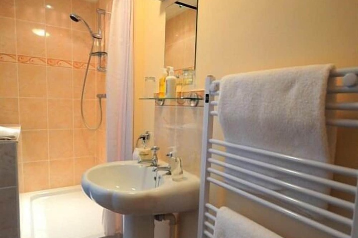 Bath Photo