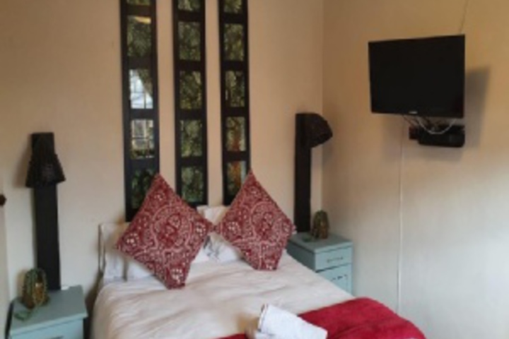 Room 93 of 324