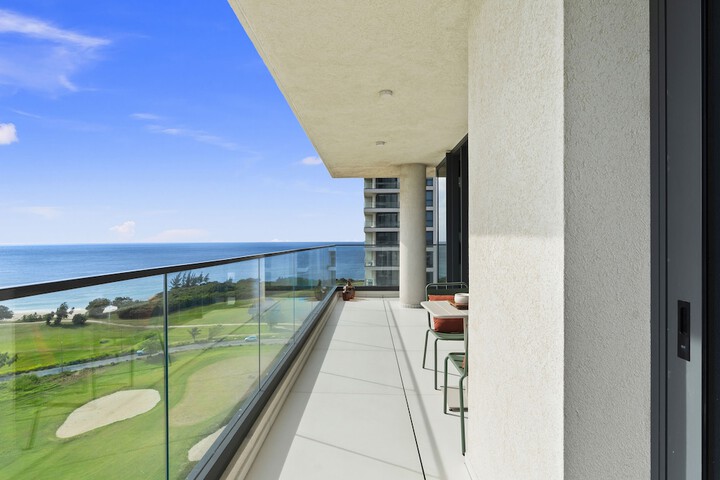 Terrace/Patio 981 of 1000