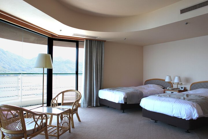 Room 25 of 71