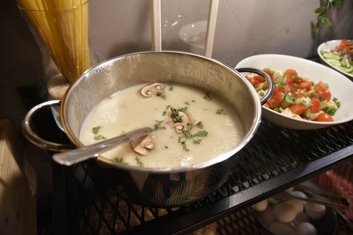 Dining 46 of 61