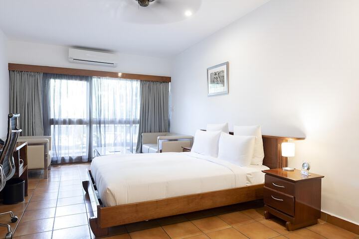 Room 31 of 100