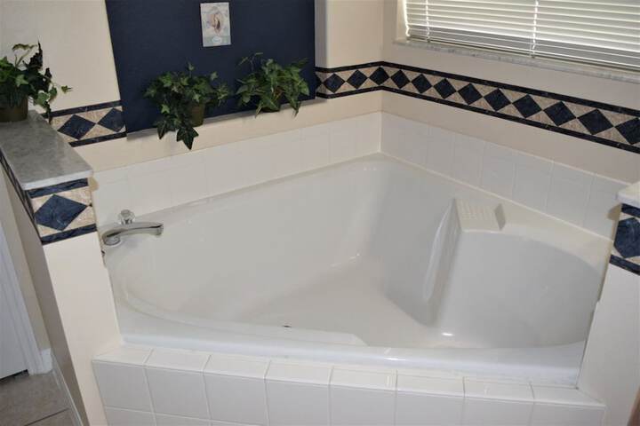 Room 15 of 20