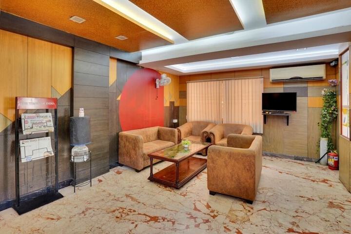 Hotel Interior 8 of 19