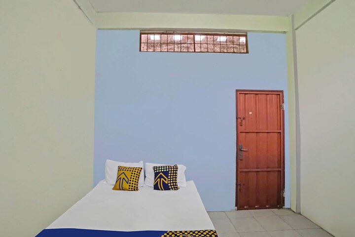 Room 15 of 22