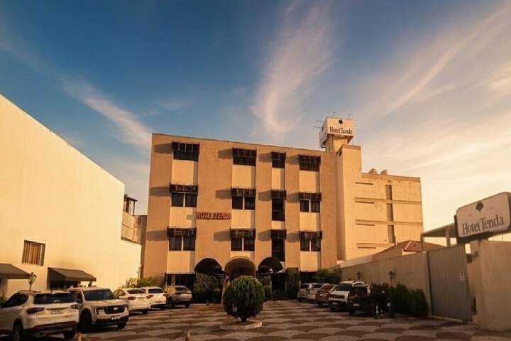 Hotel 33 of 33