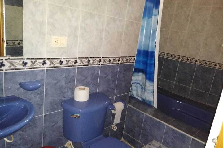 Room 16 of 22