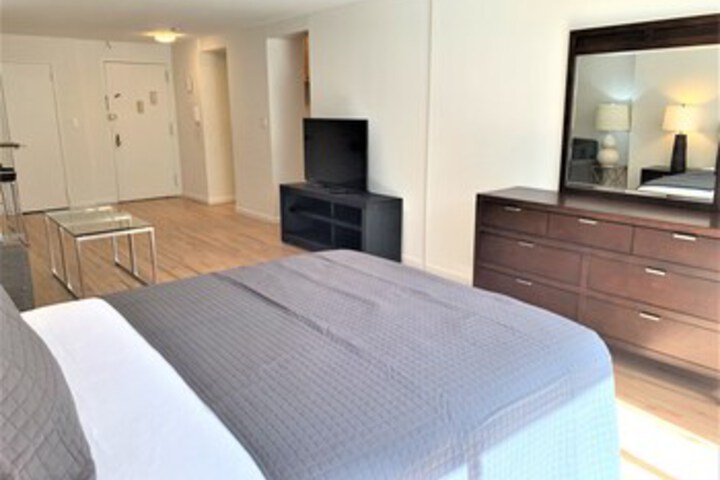 Room 28 of 37