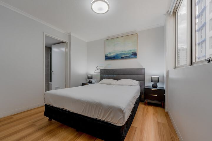 Room 9 of 48