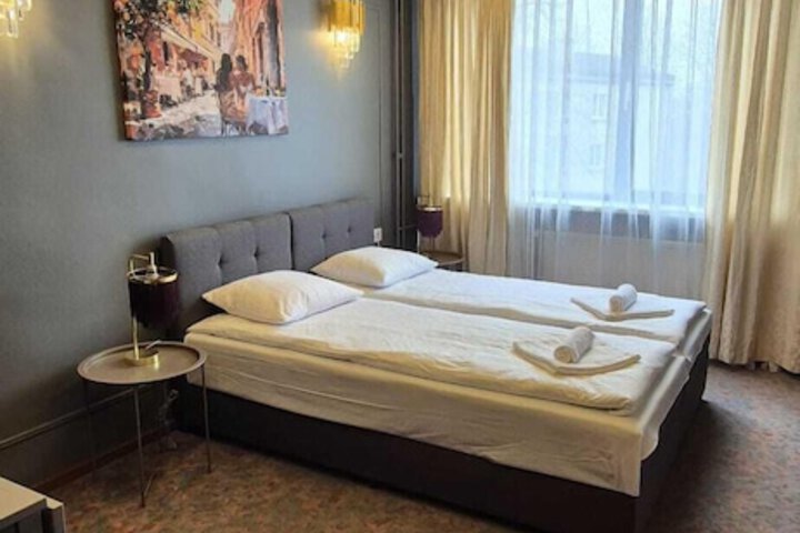 Room 29 of 84
