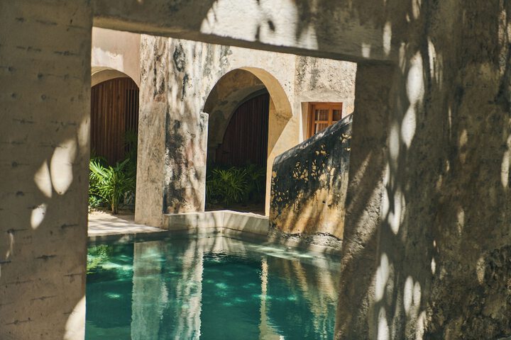 Pool 45 of 76