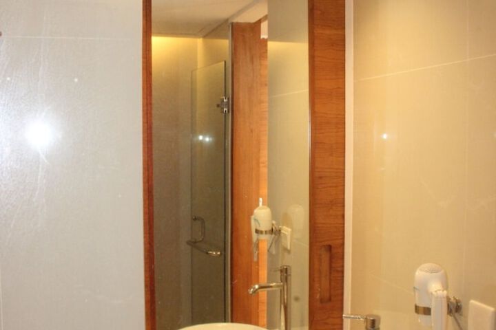 Bath Interior
