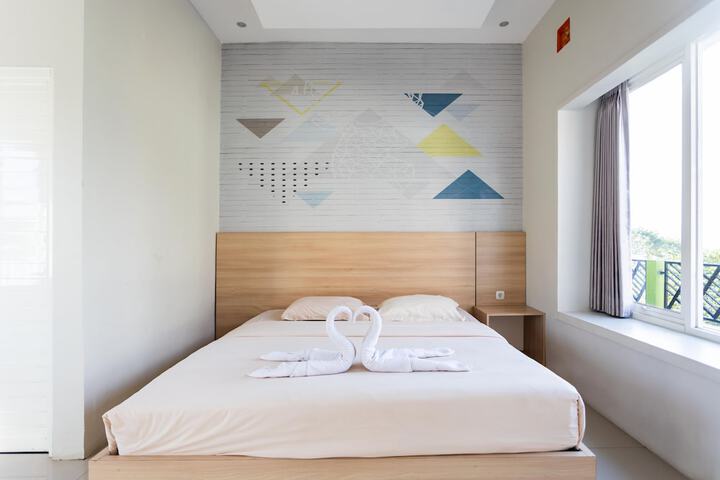 Room 12 of 78