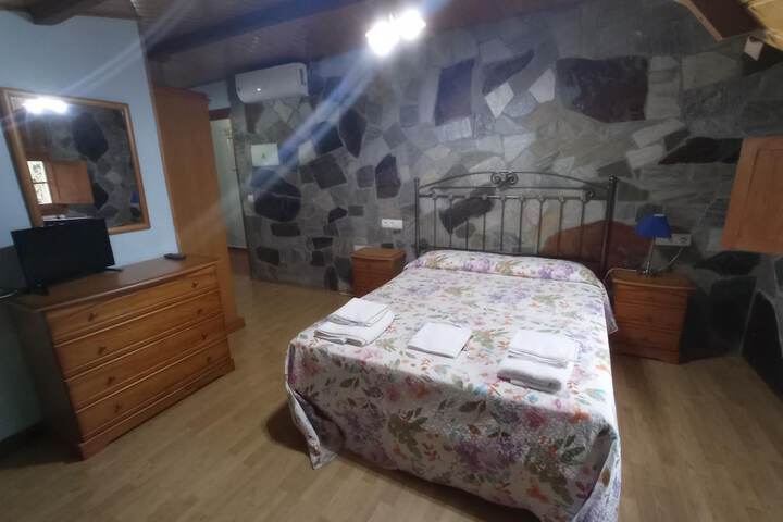 Room 12 of 63
