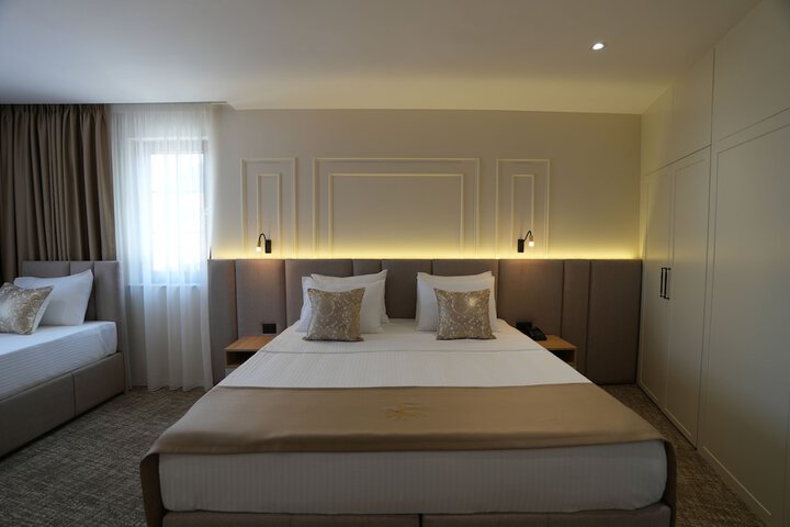 Room 21 of 51