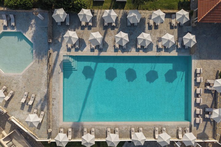 Pool 49 of 128