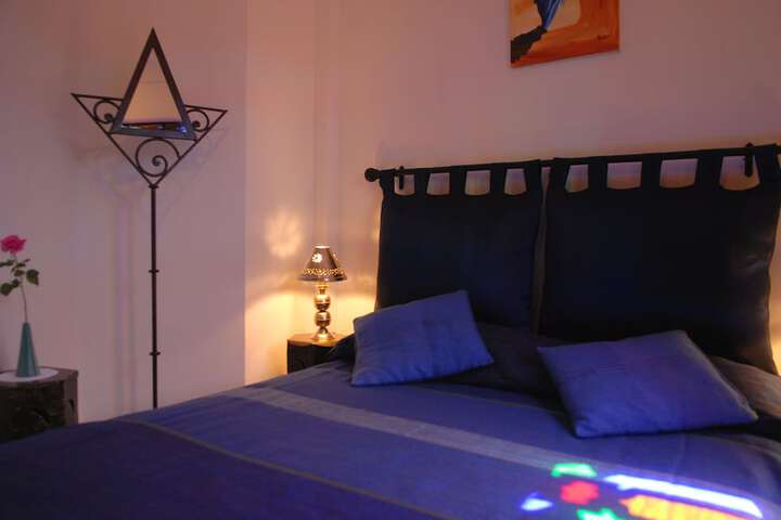 Room 16 of 159