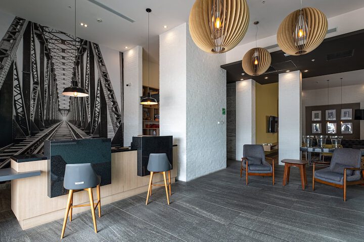 Hotel 79 of 83