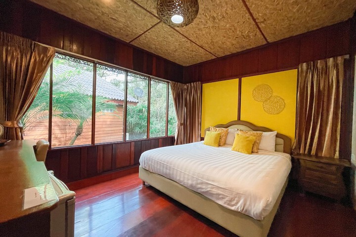 Room 43 of 108