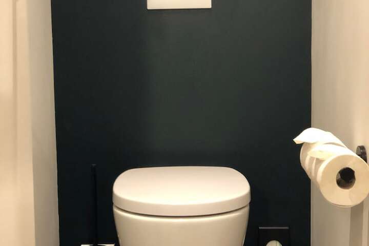 Room 50 of 117