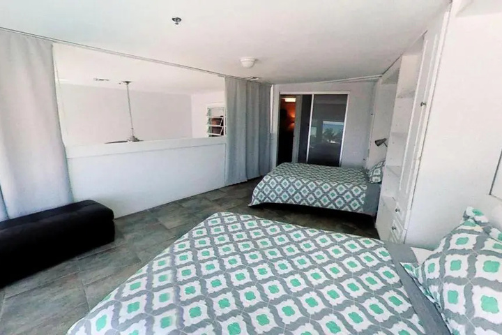 Room 5 of 23