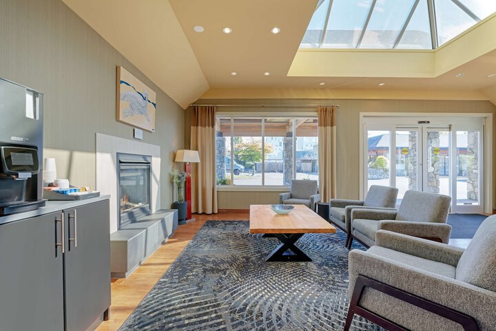 Hotel Interior 4 of 56