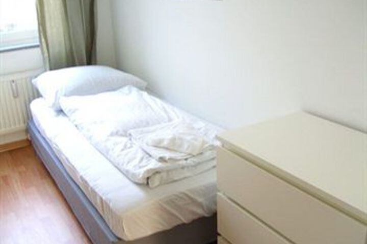 Room 14 of 41
